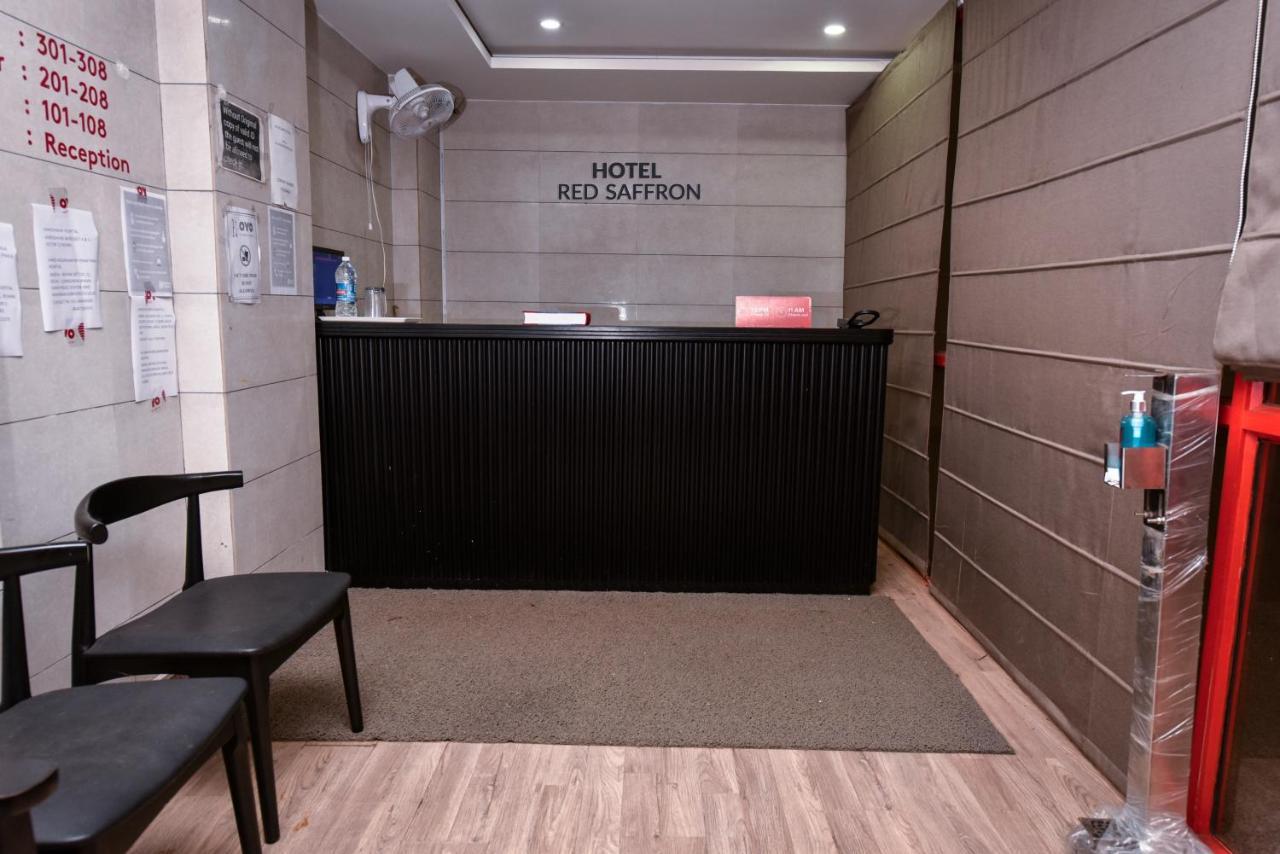 Hotel Red Saffron 뉴델리 외부 사진