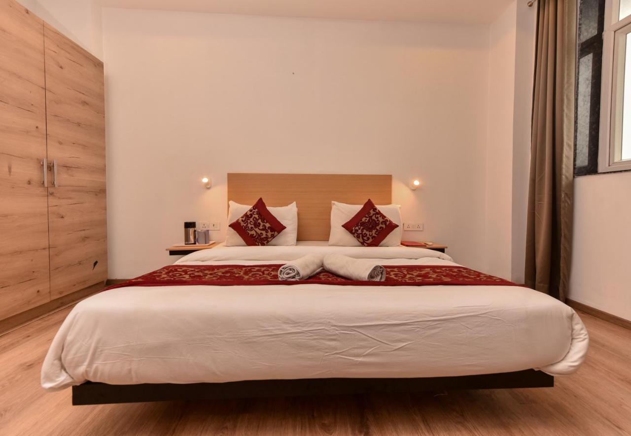 Hotel Red Saffron 뉴델리 외부 사진